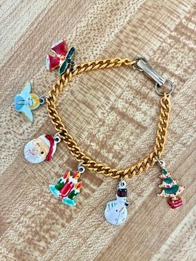 VTG 1960s Girls Christmas Holiday Charm Bracelet